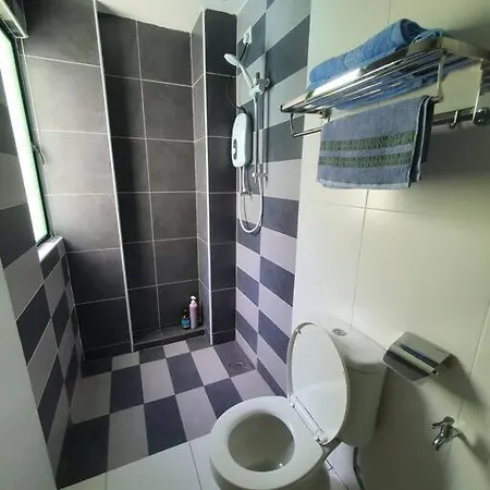 Manhattan Condo Ipoh With Water Park And Pool View Exterior photo