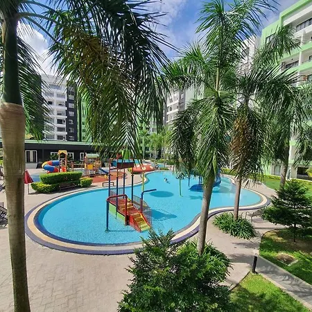 Manhattan Condo Ipoh With Water Park And Pool View Exterior photo