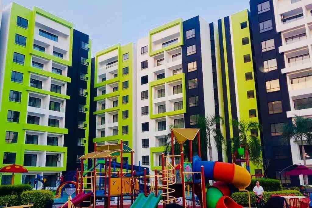 Manhattan With Water Park And Pool View Apartment Ipoh